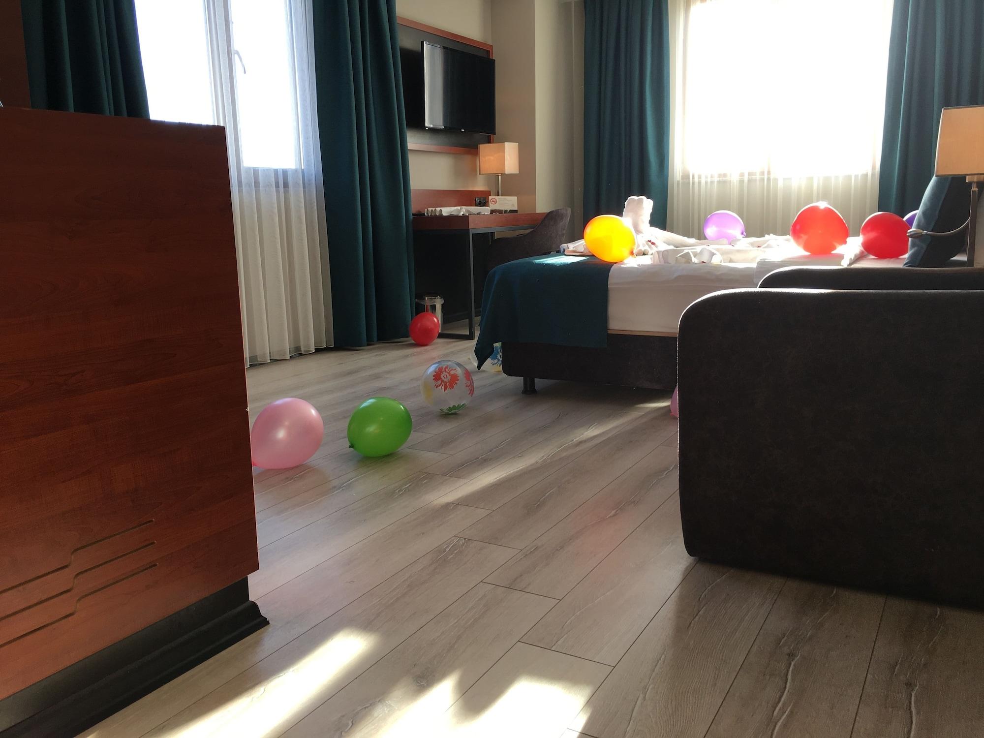 Grand Vaves Hotel Trabzon Zewnętrze zdjęcie